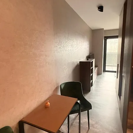 Slavic Spacious By Chors * ברטיסלאבה