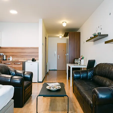 Slavic Spacious By Chors ברטיסלאבה