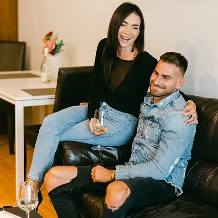 Slavic Spacious By Chors ברטיסלאבה