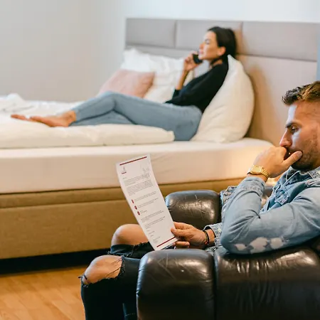 Slavic Spacious By Chors Апартаменты Братислава