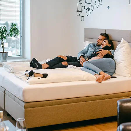 Slavic Spacious By Chors Апартаменты Братислава