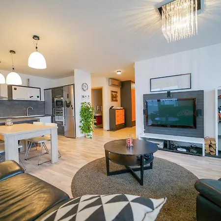 Apartmán Slavic Spacious By Chors Bratislava