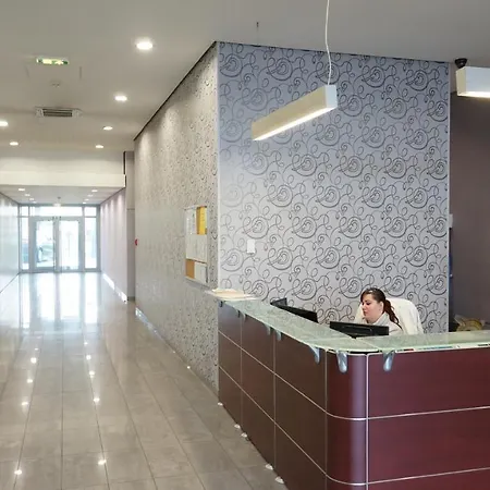 アパート Slavic Spacious By Chors *