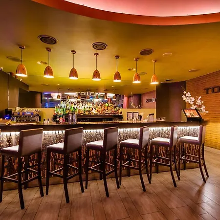 Slavic Spacious By Chors * ברטיסלאבה