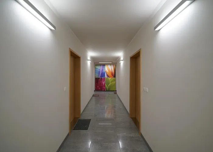 Appartement Slavic Spacious By Chors